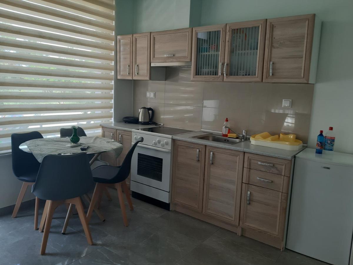 Soula'S Sunshine Green Apartment Nea Karvali Exteriér fotografie